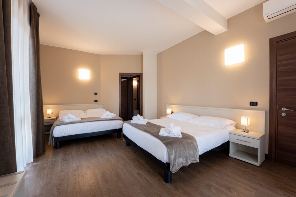 Family Plus Suite