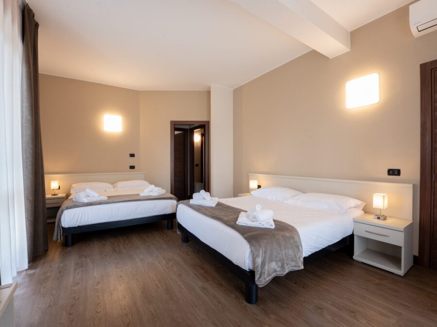Family Plus Suite